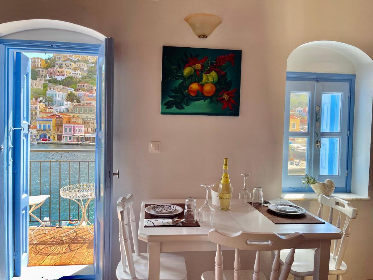 Apartamento Nikolakis, Seafront - Harbor View Symi Exterior foto
