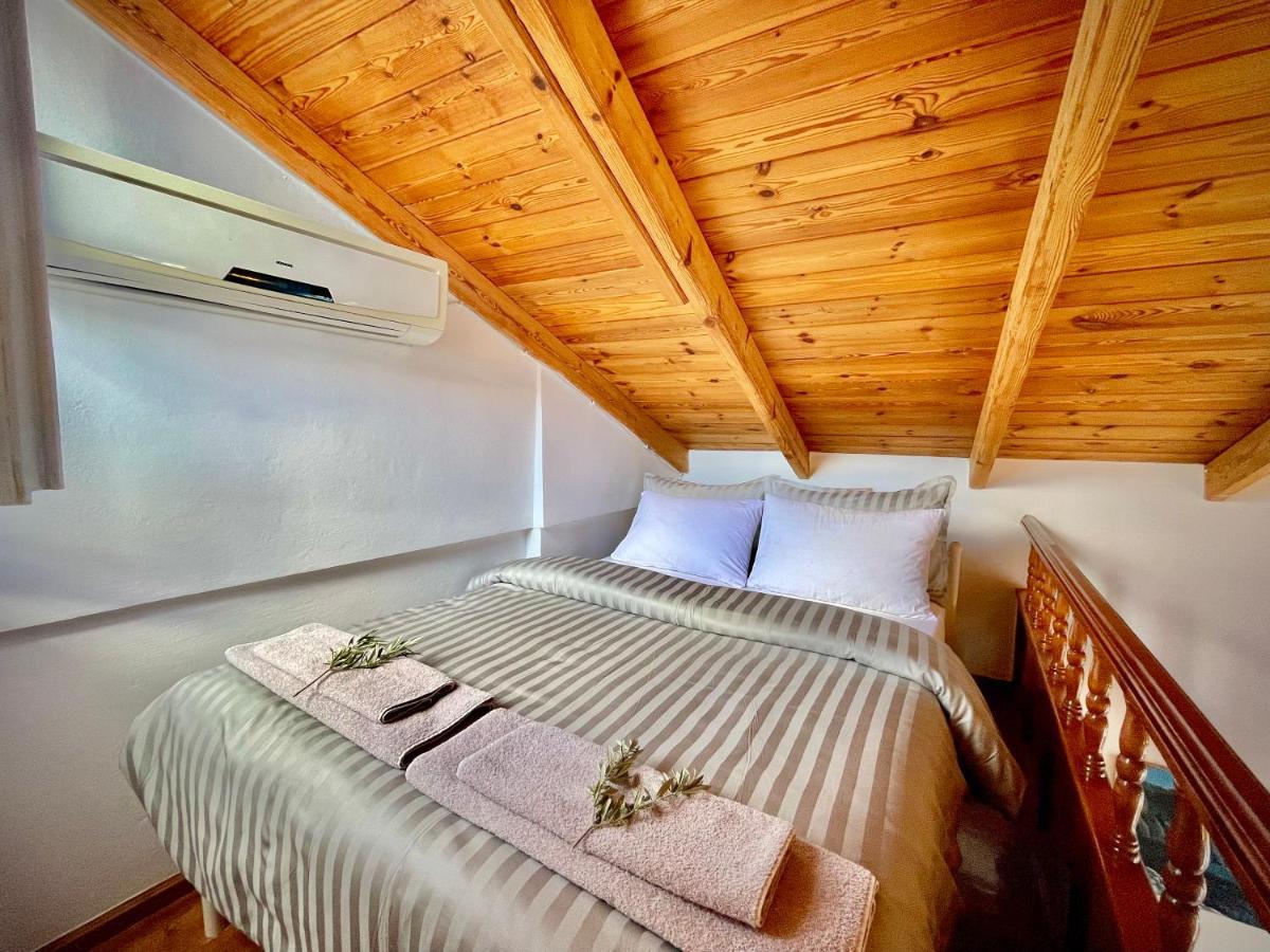 Apartamento Nikolakis, Seafront - Harbor View Symi Exterior foto